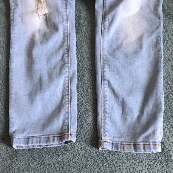 Zara Ltg Blue Stretchy Jeans - Picture 3 of 5